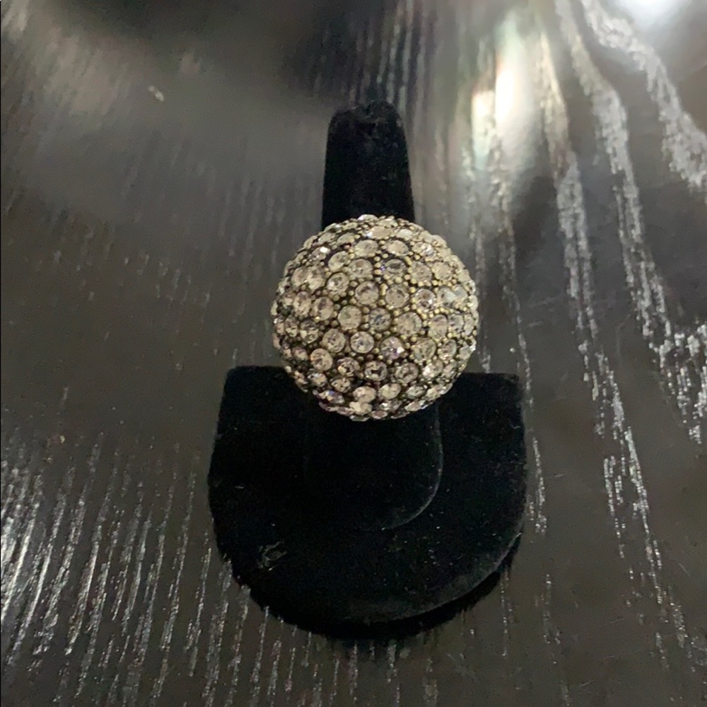 Diamond mushroom ring